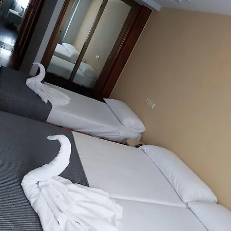 Saudade Hostal Cafeteria 3* A Coruna