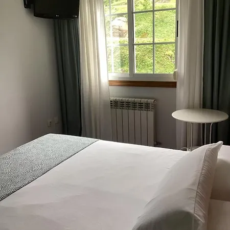 Hotel Saudade Hostal Cafeteria 3*