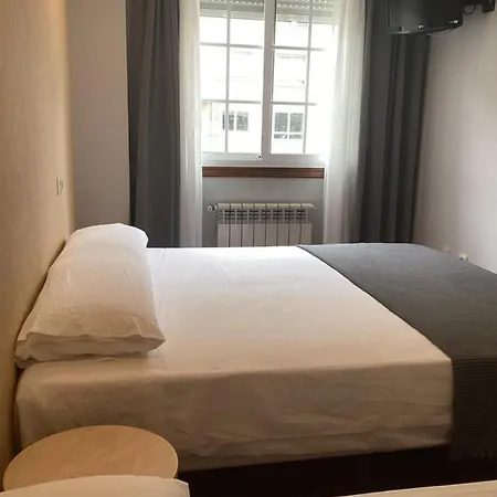 Saudade Hostal Cafeteria 3*