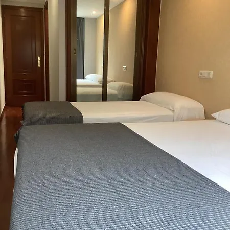 Saudade Hostal Cafeteria Hotel A Coruna