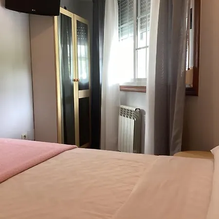 Hotel Saudade Hostal Cafeteria 3*