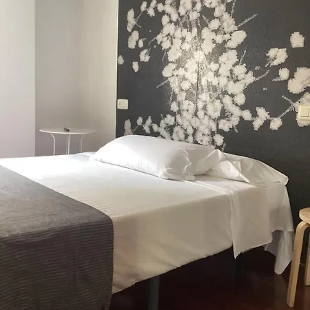 Hotel Saudade Hostal Cafeteria 3*