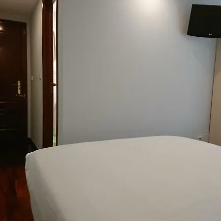 Hotel Saudade Hostal Cafeteria A Coruna