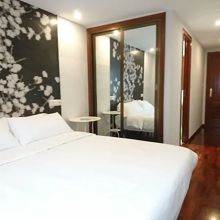 Saudade Hostal Cafeteria Hotel 3*