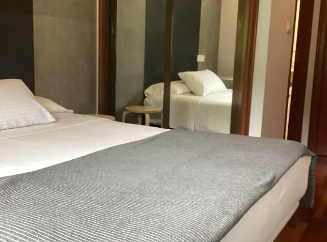 Saudade Hostal Cafeteria 3*