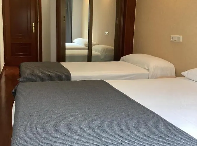 Saudade Hostal Cafeteria Hotel A Coruna