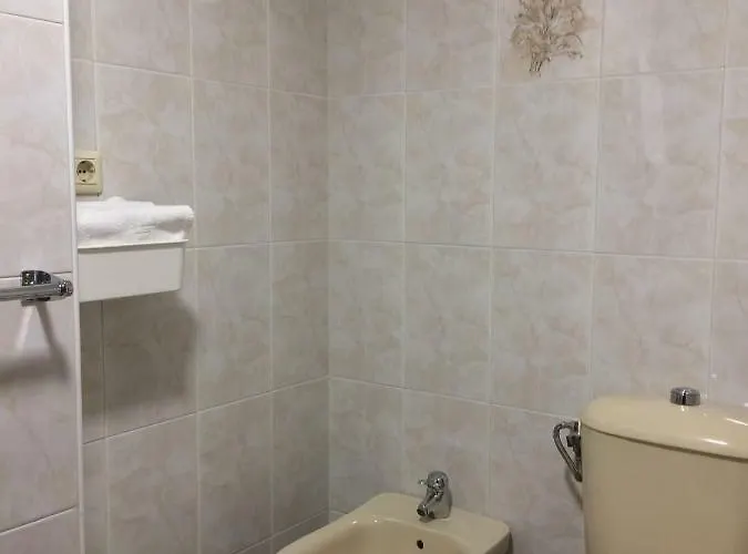 Saudade Hostal Cafeteria 3*